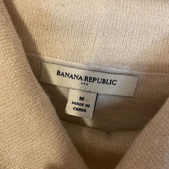 •BANANA REPUBLIC•COWL NECK 3/4 SLEEVE CREAM & GOLD SWEATER SIZE MEDIUM - Picture 4 of 6